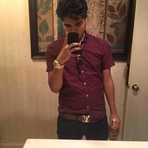 Meet your Posher, Luis